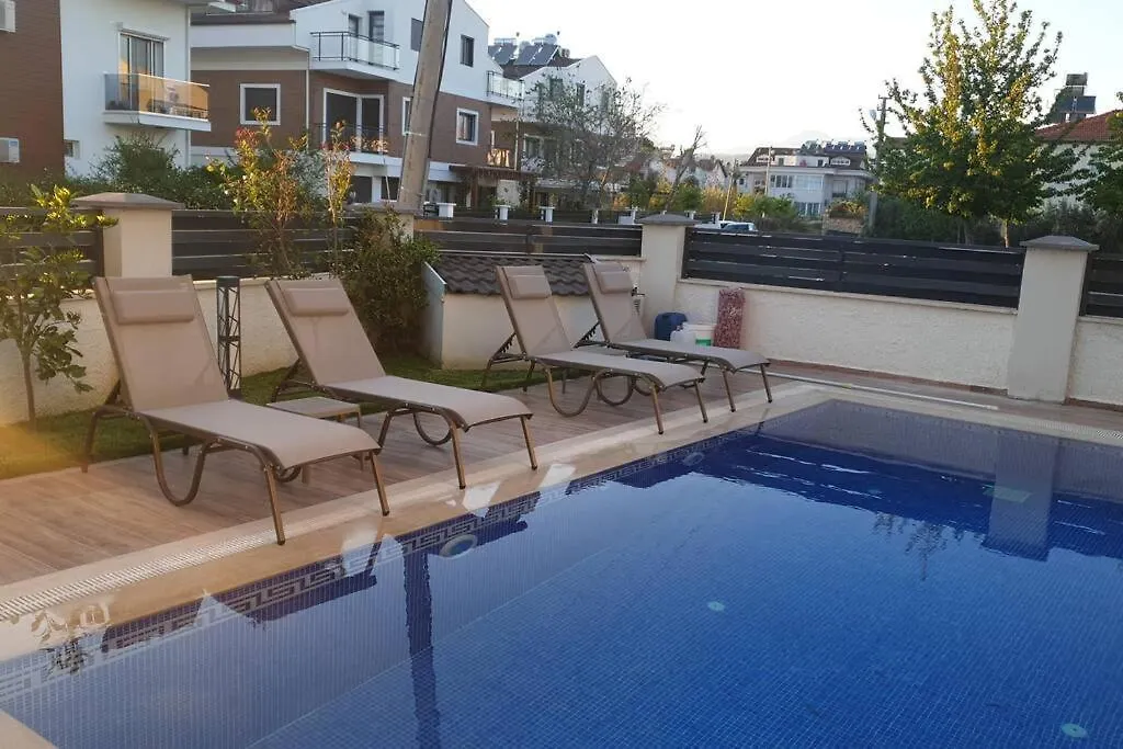 Merkezde Muhtesem Havuzlu Villa Fethiye 0*,  Turkey