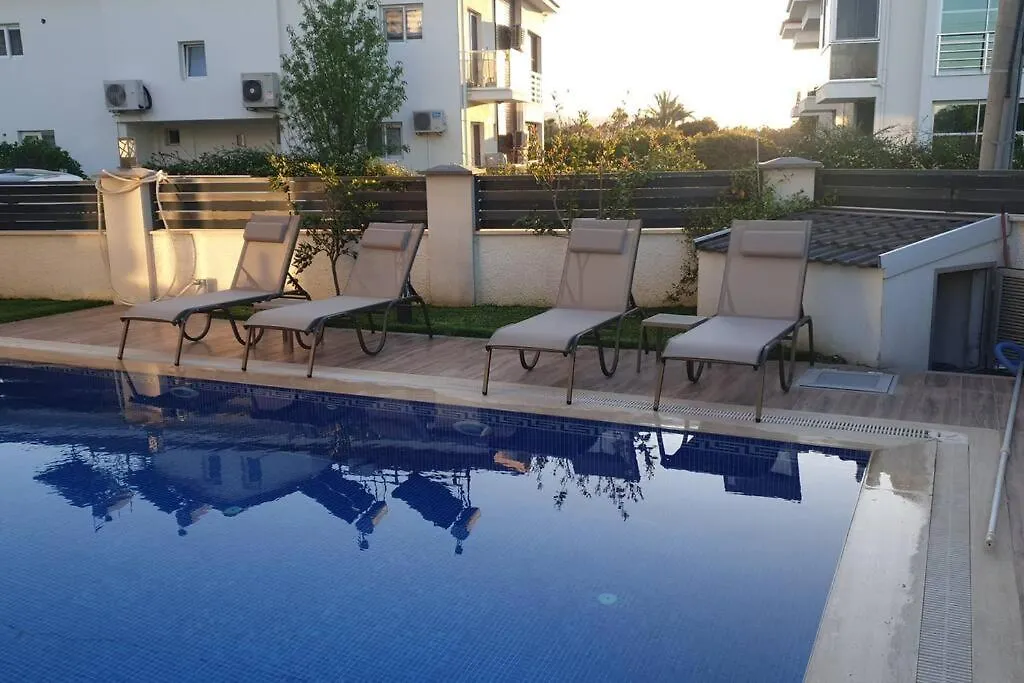 Merkezde Muhtesem Havuzlu Villa Fethiye